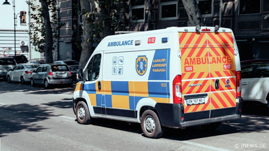 ბათუმში, მე-15 სართულიდან გადმოვარდნილი არასრულწლოვანი გოგო გარდაიცვალა - შემთხვევის დეტალები