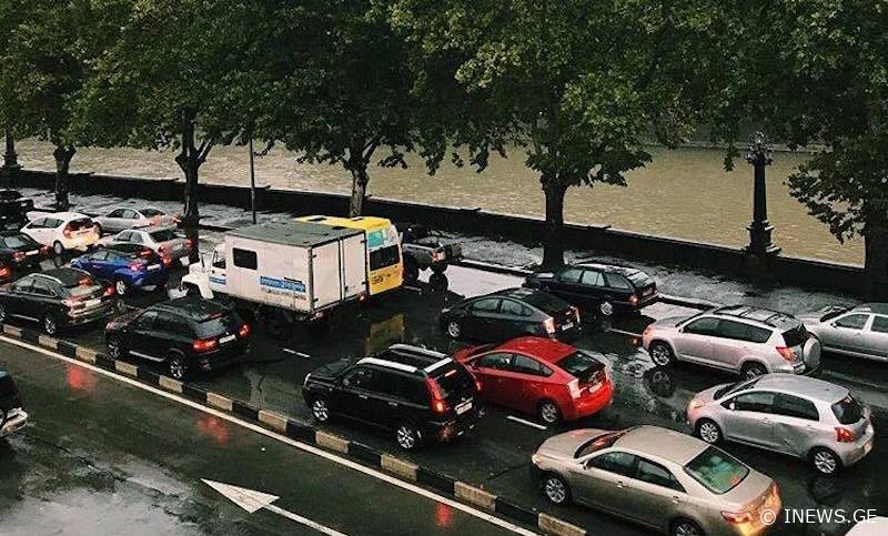 "ჯარიმა 100 ლარიდან 500 ლარამდე...“ - მნიშვნელოვანი ინფორმაცია მძღოლებისთვის