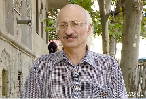 „ვერ დავმალავ. საბჭოთა კავშირის დროს კარგი განათლება იყო და იცით რატომ...", -  ზურაბ ვახანია