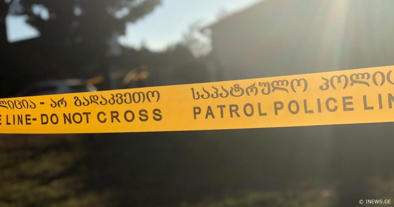 ქუთაისში 15 წლის მოზარდი მეოთხე სართულიდან გადმოვარდა და გარდაიცვალა