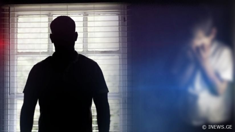 რუსთავში, ბინაში 35 წლამდე მამაკაცი შეიპარა და ქალის გაუპატიურება სცადა