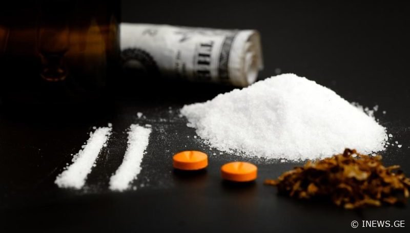 "მიწევს გავაფრთხილო საზოგადოება იმ საშიშროებაზე, რაც ქვეყანაში შეიძლება მოხდეს“ - ნარკოლოგი საზოგადოებას აფრთხილებს