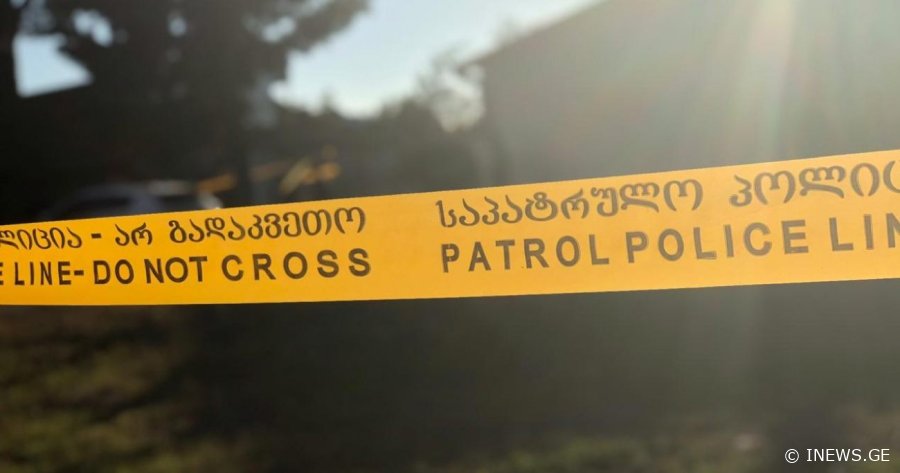 ქუთაისში 15 წლის მოზარდი მეოთხე სართულიდან გადმოვარდა და გარდაიცვალა