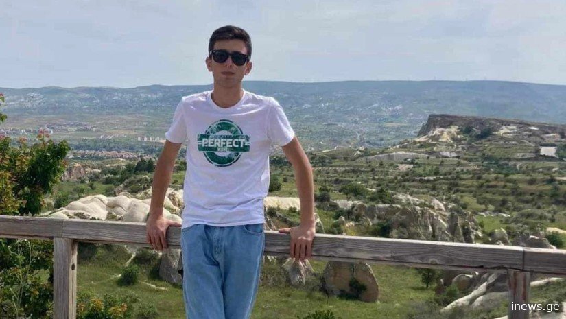 „ერთი კვირა კომაში იყო..." - ვინ არის 17 წლის ბიჭი, რომელიც ავარიის შედეგად გარდაიცვალა