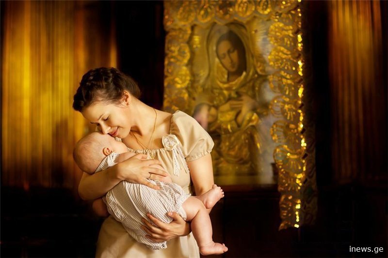 წაიკითხეთ ყოველდღე - დედის ლოცვა, რომლითაც თქვენს შვილებს განსაცდელებისგან იცავთ