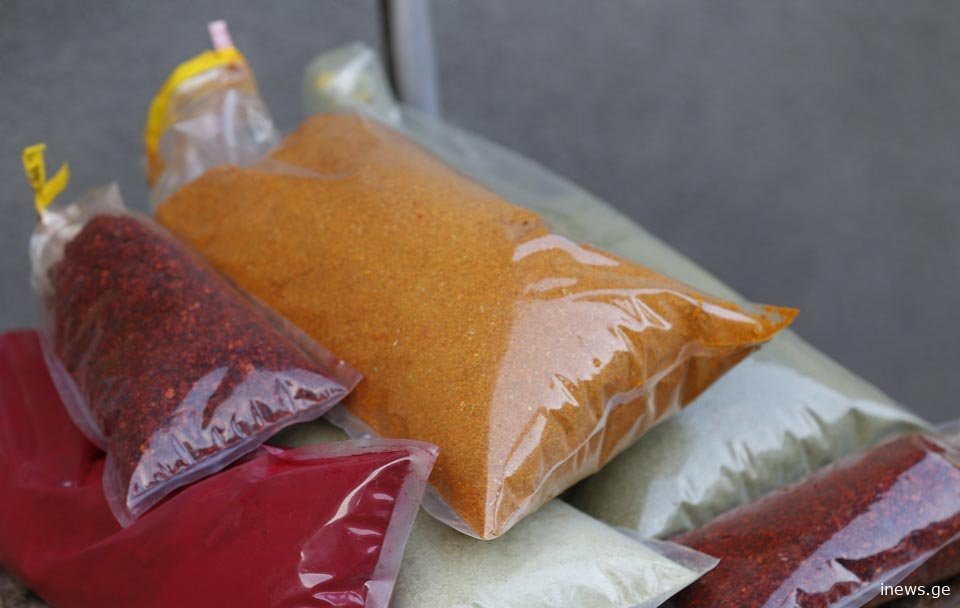 სურსათის ეროვნული სააგენტოს განცხადება - სურსათის ხუთ ნიმუშში აკრძალული საღებავები გამოვლინდა