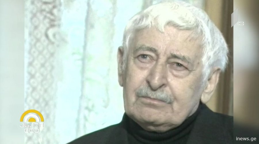 "საკუთარ სამშობლოში ობოლი ბავშვები ვართ", - მურმან ლებანიძის ლექსი, რომელიც რეალობას ასახავს