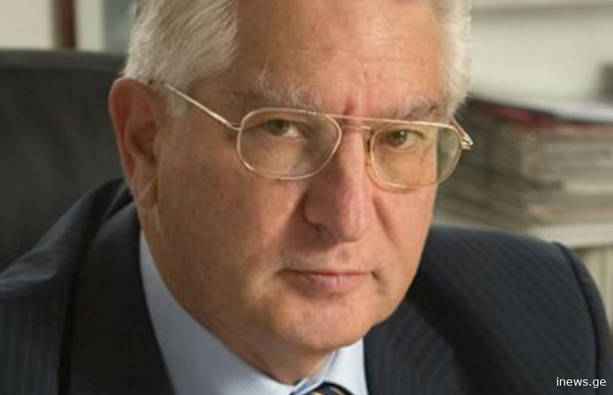 ნეიროქირურგები გვირჩევენ: ,,ტვინი ჯანსაღი რომ იყოს, დაიძინეთ მობილურის გარეშე, დილით კი...