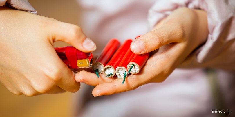 პიროტექნიკის გამო ბათუმში ორმა ადამიანმა თითები დაკარგა