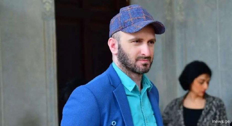 "არ ვიმჩნევდი, მაგრამ თავი სამყაროში ყველაზე უბედური კაცი მეგონა", - რას წერს გიორგი კეკელიძე