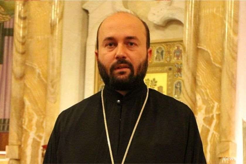 „ქართველი ხალხის უდიდესი უმრავლესობა აბსოლუტური უვიცი და ტუპიაკია“ - რა სქრინს ავრცელებს ილია ჭიღლაძე