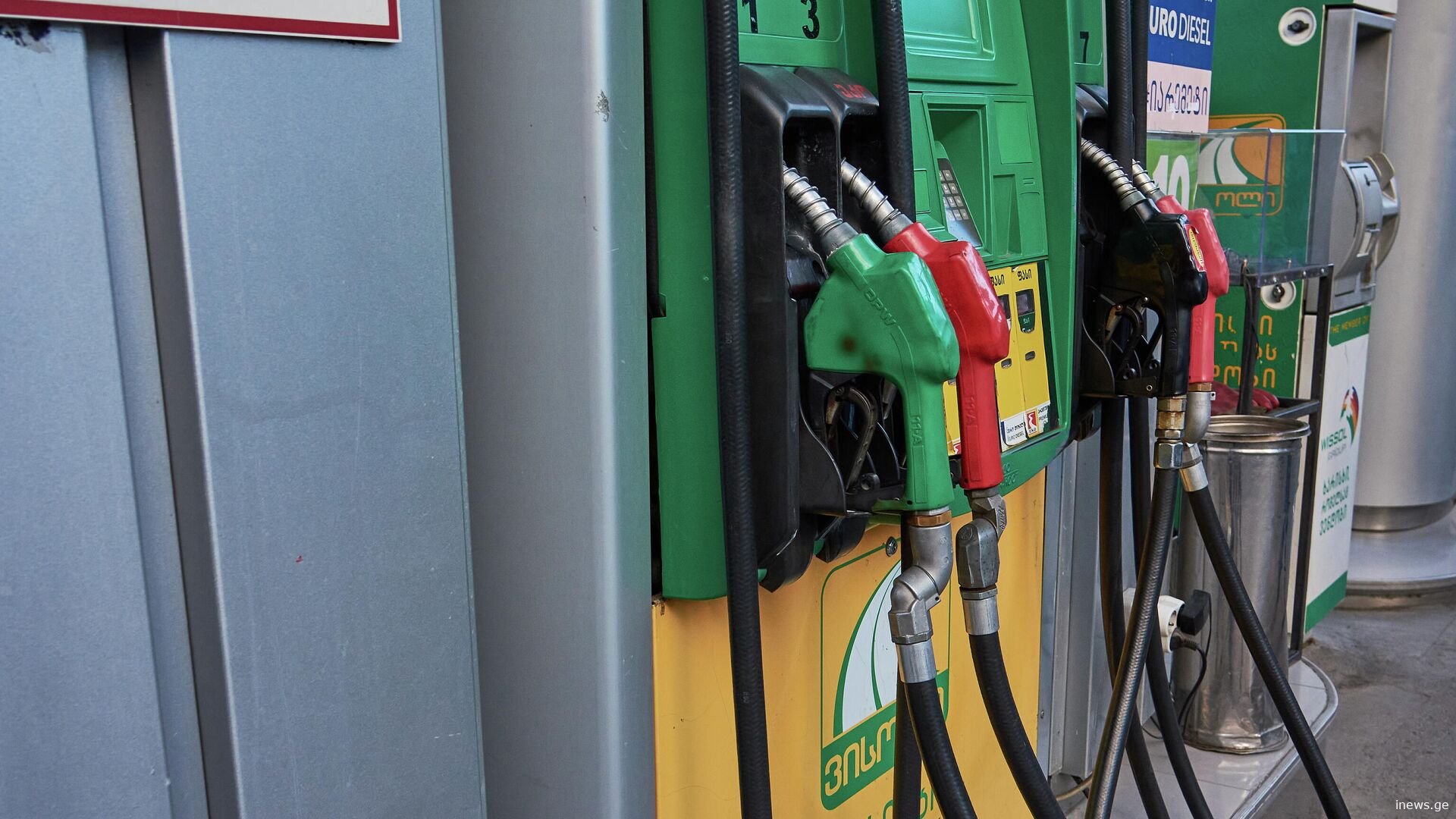 ბენზინის ამ ფასით გაძვირებას უნდა ველოდოთ - რა ინფორმაცია ვრცელდება საქართველოში საწვავის ფასთან დაკავშირებით