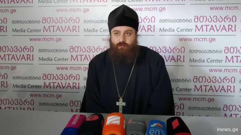 "მას უწოდებენ არა ქორწინებას, არამედ მრავალქორწინებას და უფრო კი სიძვას" - რას ამბობს მოძღვარი ჯვრისწერის საიდუმლოზე და შეიძლება თუ არა ჯვარდაუწერელი წყვილის შვილის მონათვლა