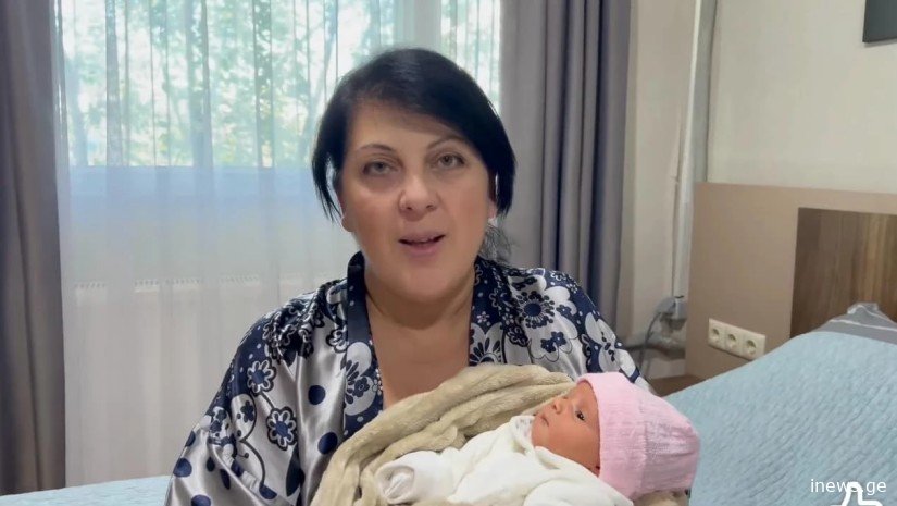 ქუთაისში, 54 წლის ქალი პირველი შვილის დედა გახდა - რას ამბობს ის