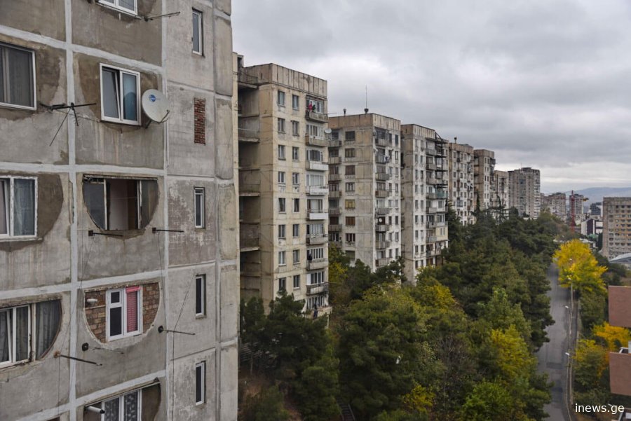 "ერთ-ერთი ყველაზე უხარისხო მსოფლიოში" - როგორ ფასდება დღეს საბჭოთა დროს აშენებული კორპუსები