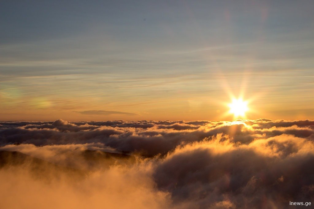ზამთარი დგება თუ ზაფხული - სინოპტიკოსები მოსალოდნელ ამინდზე ინფორმაციას ავრცელებენ