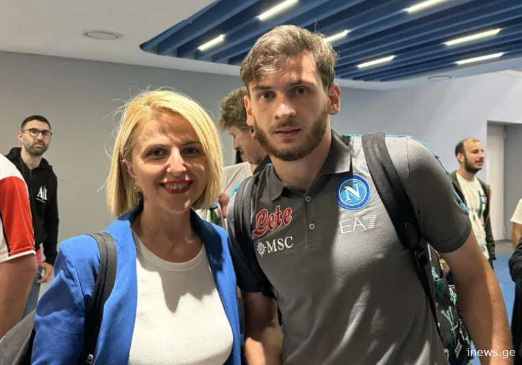 "კვარამ" მოახერხა ის, რაც ევროპაში დღემდე ვერავინ შეძლო... მისმა ერთმა გულშემატკივარმა საოცარი წერილი მომწერა" - რას ჰყვება იტალიაში მოღვაწე ქართველი ჟურნალისტი