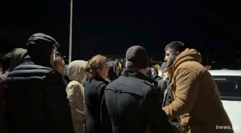 "ბავშვები წყლით სავსე თხრილში ჩავარდნენ" - რა ხდება ტრაგედიის ადგილზე: ფოტოები ე.წ. ოცნების ქალაქიდან, სადაც უბედურ შემთხვევას 2 არასრულწლოვანი ემსხვერპლა