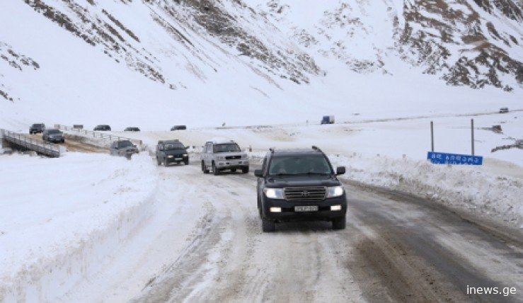 “ყველა სახის ტრანსპორტის მოძრაობა შეზღუდულია” - ნახეთ რა ვითარებაა გზებზე