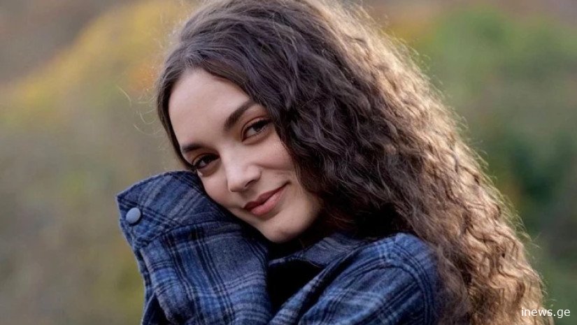 დიდი მითქმა-მოთქმა გამოიწვია ამ გვარმა… ბევრი წერდა რომ სპეციალურად გადავირქვი – რა გვარია რეალურად ნანუკა სტამბოლიშვილი ?