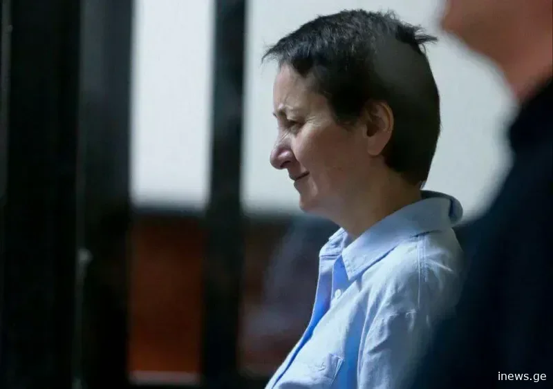 სასამართლომ მზია ამაღლობელი პატიმრობაში დატოვა