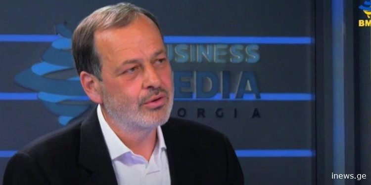 “სკინტლიანი ღორი კარგია და ძროხა – არა? მერე რა, თუ ლაბორატორიას არ აქვს აკრედიტაცია?” – პაპაშვილი