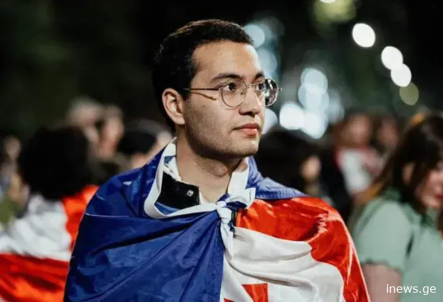 "თანამებრძოლებო, არსებობს ერთადერთი მოთხოვნა, რომელიც გამარჯვებას მოგიტანთ, გადადგეს "ქართული ოცნება“ - ზვიად ცეცხლაძე