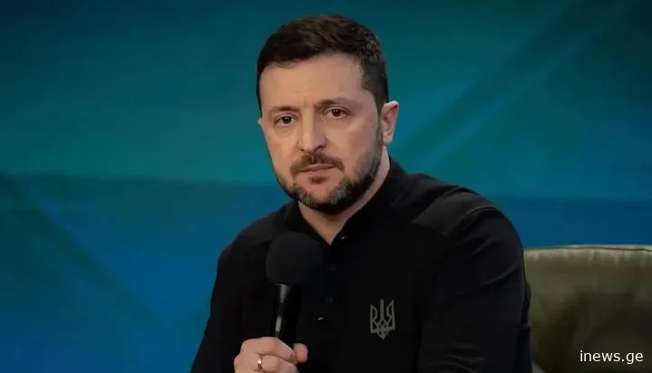 ვოლოდიმირ ზელენსკი - რუსებმა დაბომბვა და დრონების გამოყენება გაახშირეს - პუტინი ან სრულად ვერ აკონტროლებს თავის არმიას ან რუსეთის მიზანი ომის დასრულება არაა და მათ მხოლოდ მედიაში მომგებიანი პიარი სჭირდებათ
