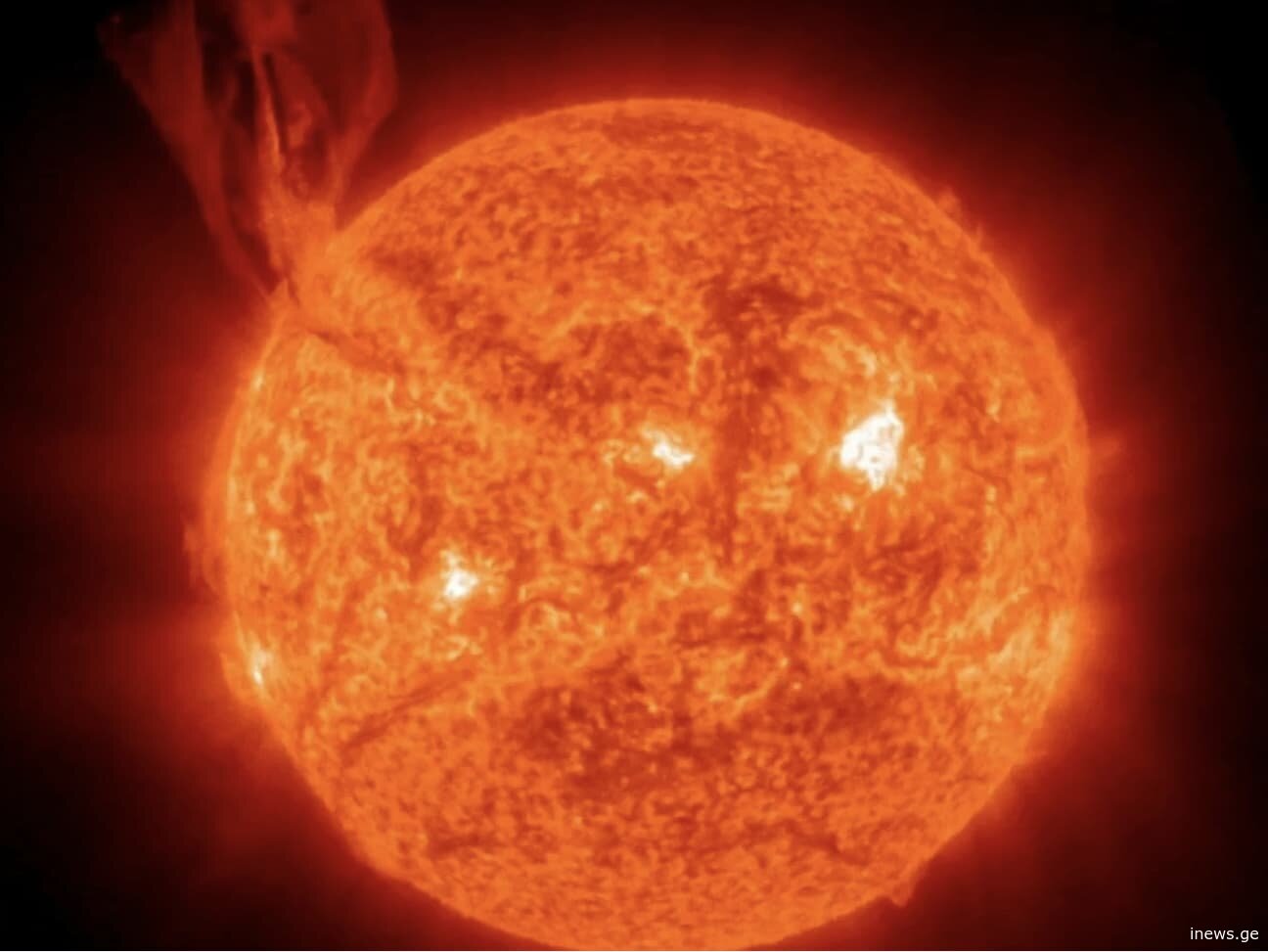 მზეზე გიგანტური ამოფრქვევა მოხდა - ემუქრება თუ არა დედამიწას საფრთხე?