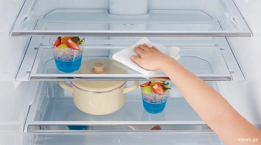 მაცივრის ყველა თაროზე ერთნაირი ტემპერატურა არ არის" - რომელი თარო უფრო ცივია და რომელი პროდუქტის შენახვა არ შეიძლება მაცივრის კარში