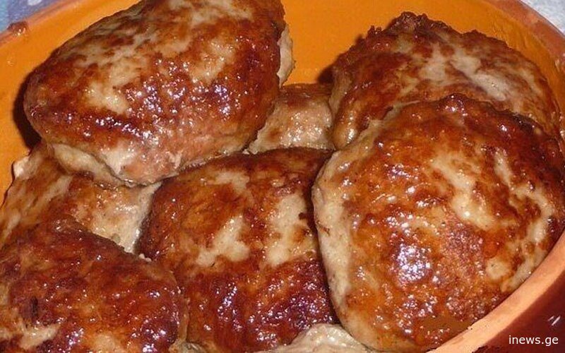 როგორ უნდა გააკეთოთ უგემრიელესი, ფუმფულა კატლეტები