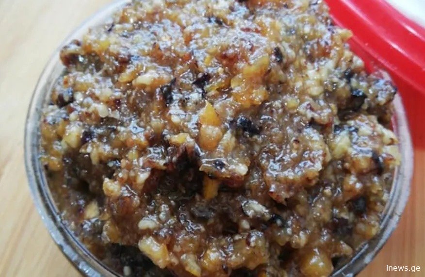 დილით უზმოზე მიირთვით 1 სკ და ნახავთ როგორ სასწაულს ახდენს - ძველებური ხალხური წამალი